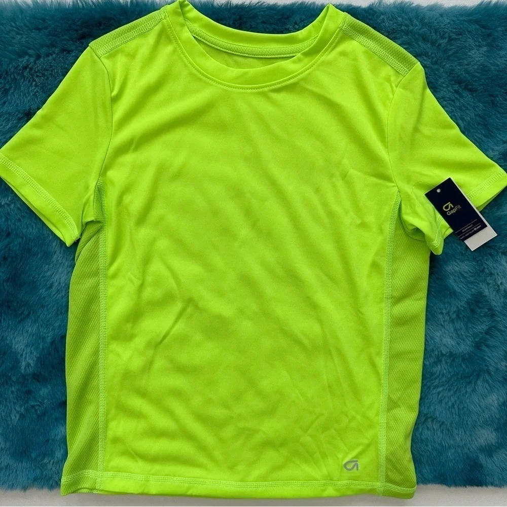 Gap Kids Dry Wicking Tee Size S Boys